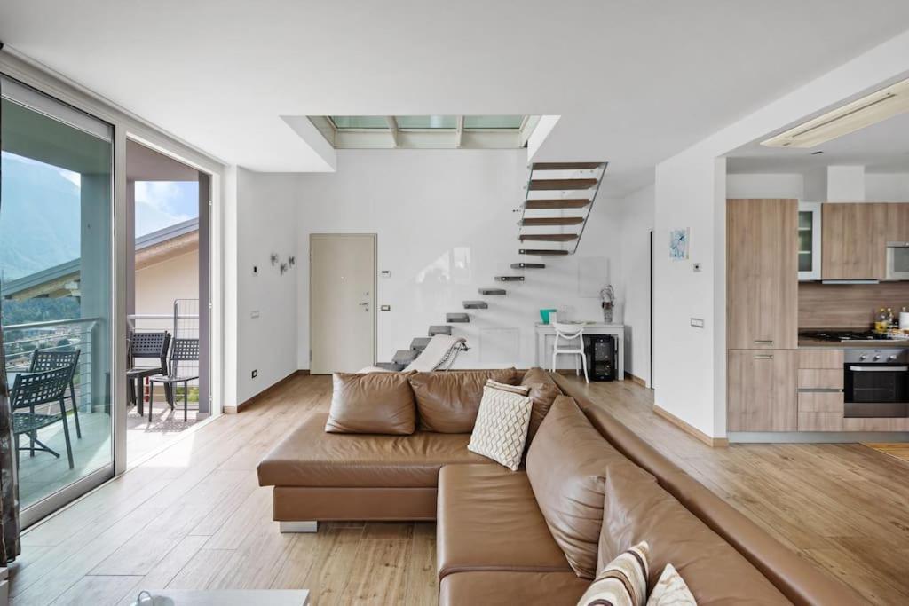 דירות Mezzegra Residenza Simona מראה חיצוני תמונה