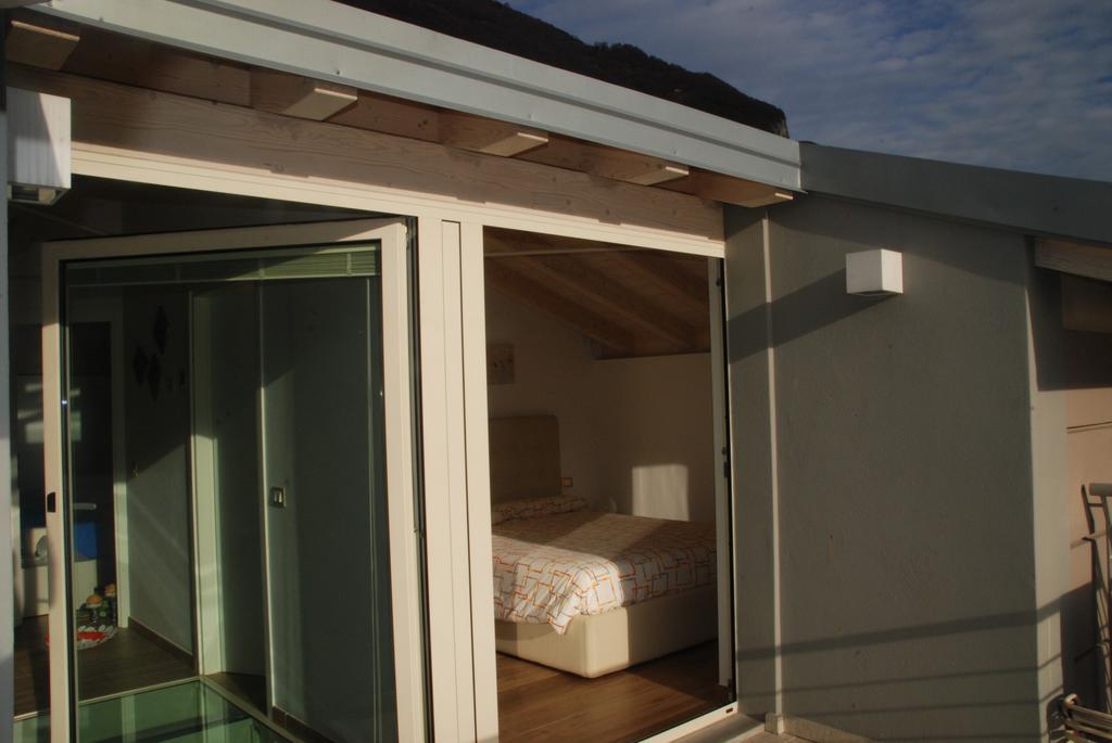 דירות Mezzegra Residenza Simona חדר תמונה