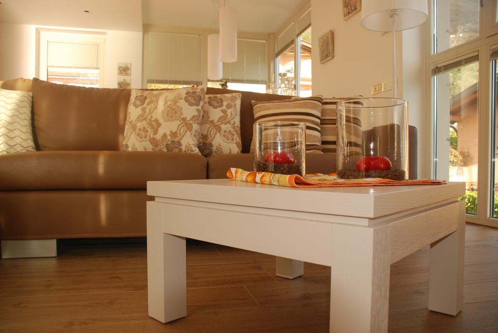 דירות Mezzegra Residenza Simona חדר תמונה