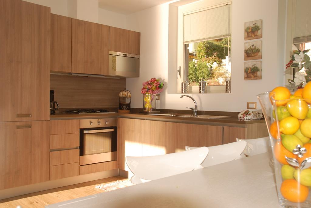 דירות Mezzegra Residenza Simona חדר תמונה